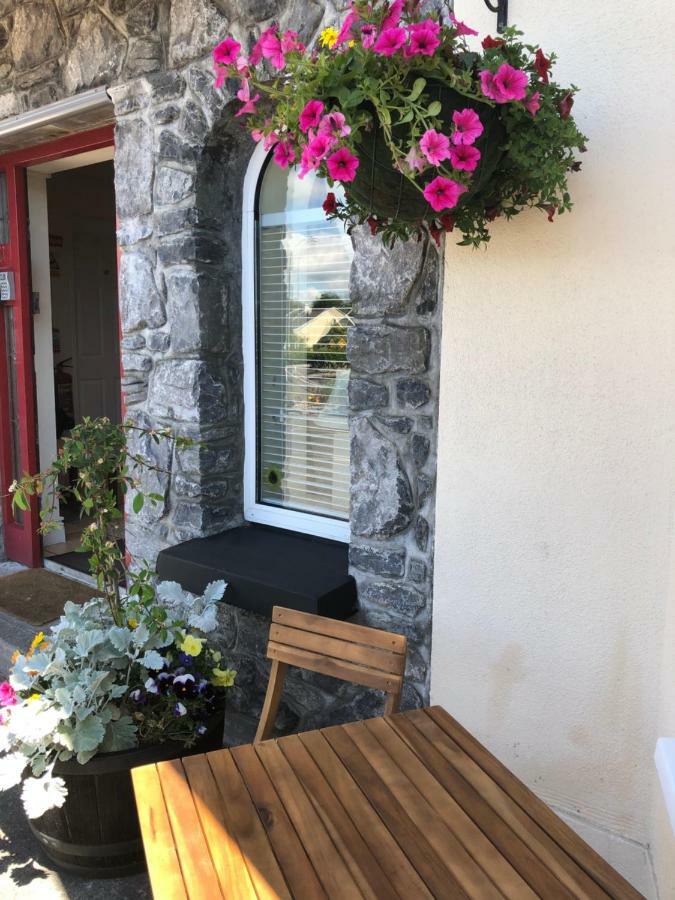 Bed and Breakfast Amber Hill Galway Exterior foto